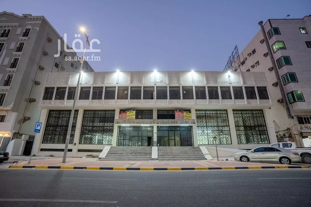 عمارة 1500 م² في المزروعية 1