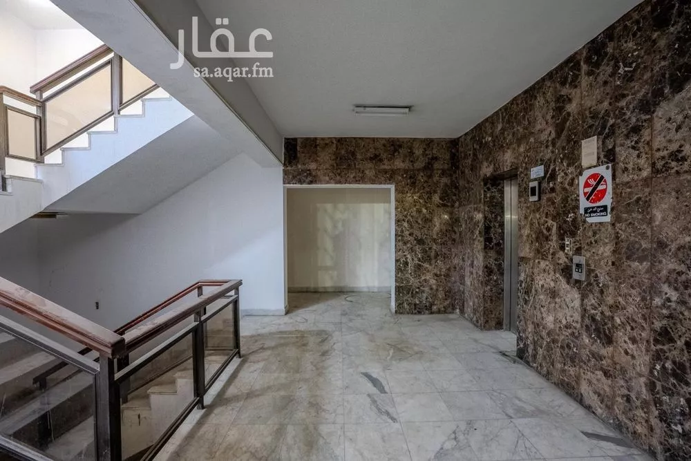 30 bedroom office in Al Mazrouiyah, Eastern Province 4