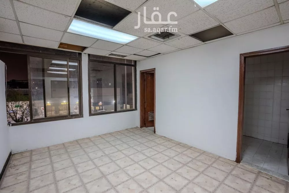 15 bedroom office in Al Mazrouiyah, Eastern Province 5