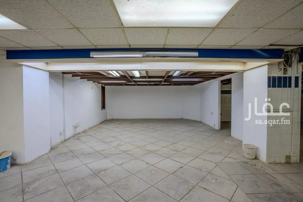 عقار 30 غرف في المزروعية، الدمام 17