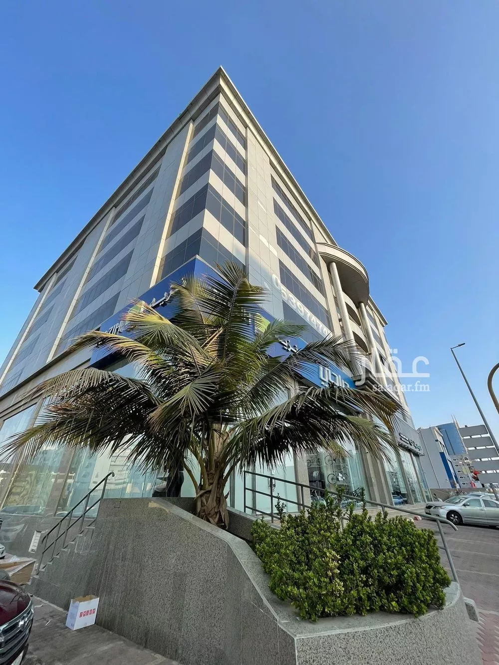 مكتب 2500 م² في الفيصلية 1