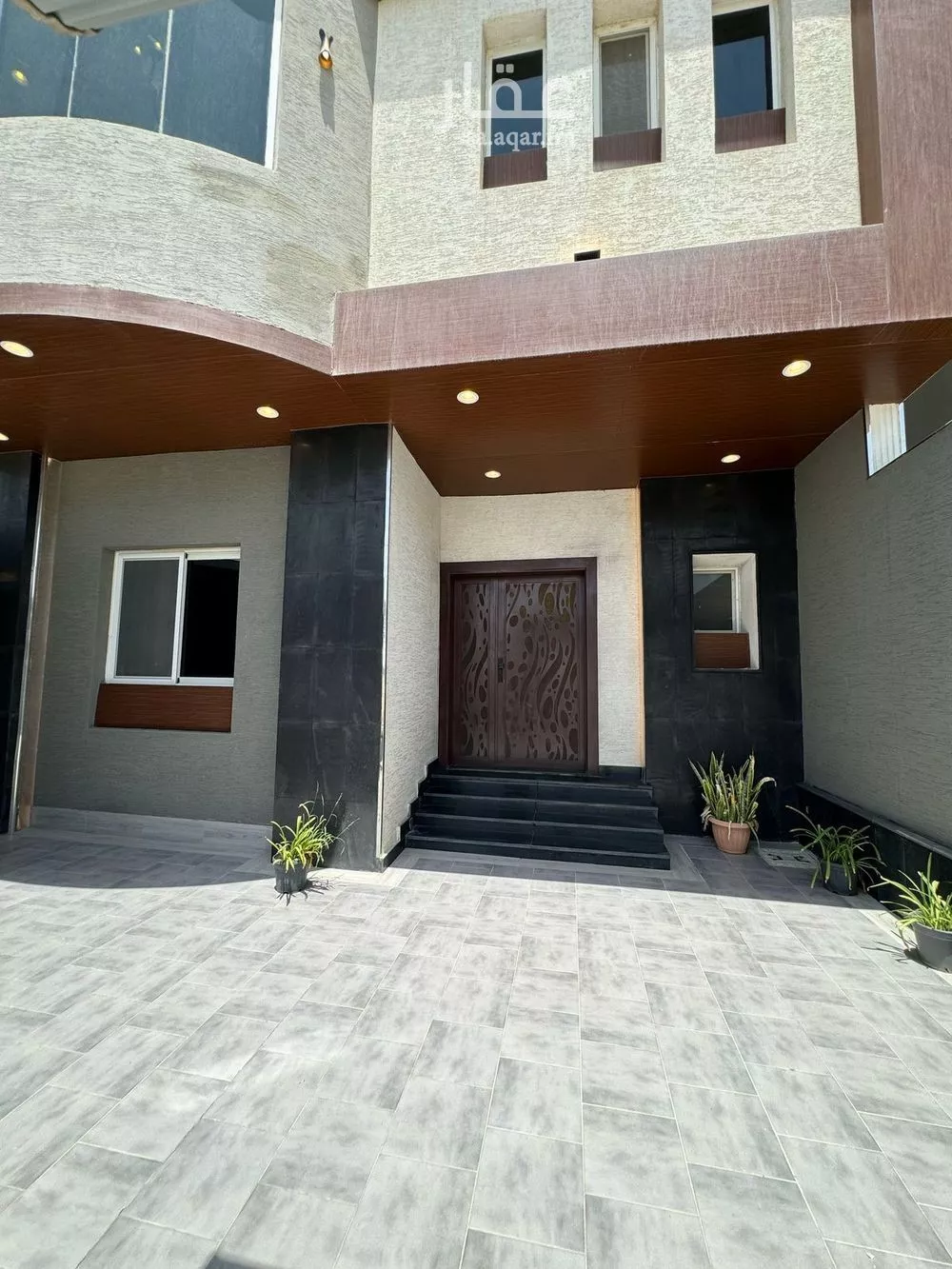 11 bedroom villa in Az Zomorod 3