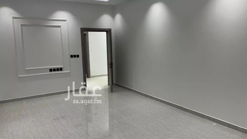 فيلا 8 غرف في الصفوة 3