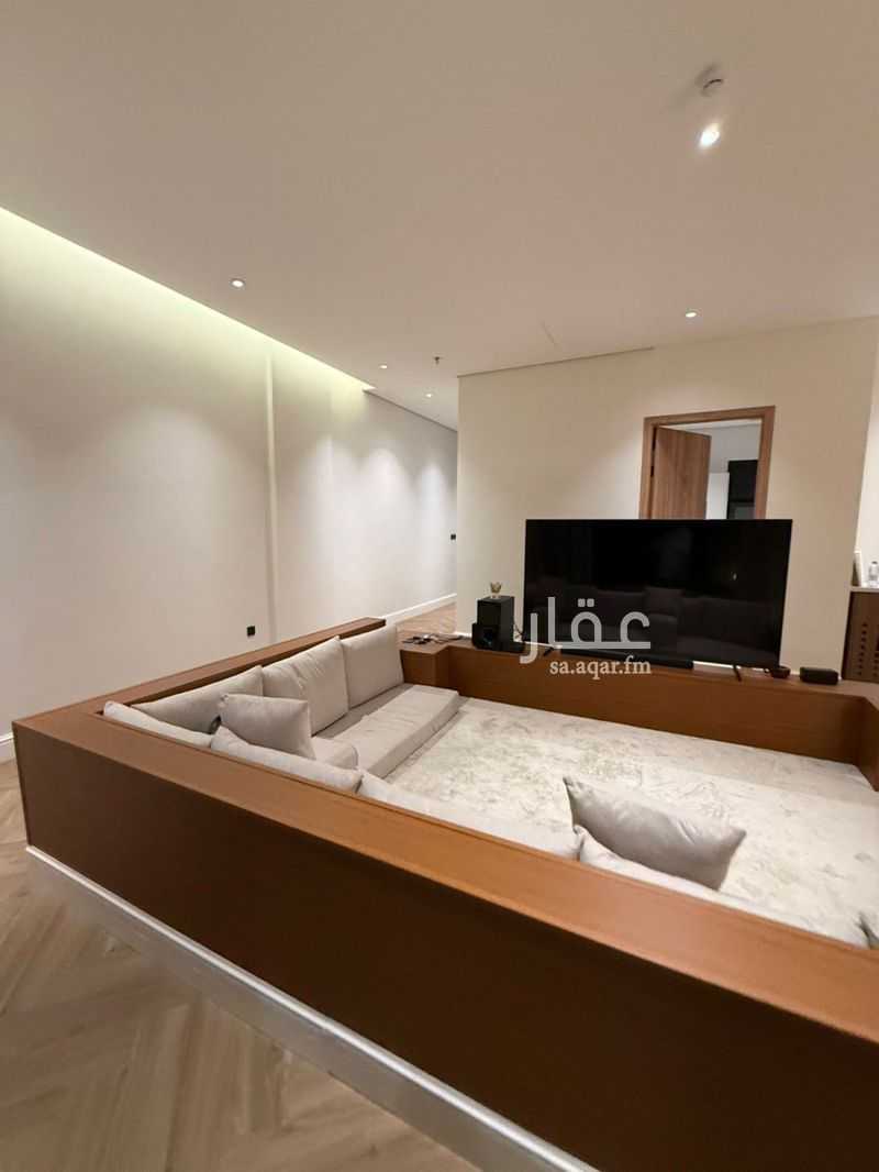 5 bedroom apartment in Al Rawdah, Riyadh 8