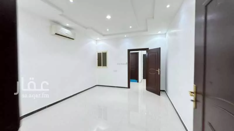 فيلا 10 غرف في المونسية 1