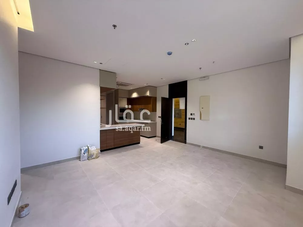 شقة 3 غرف في العارض 1