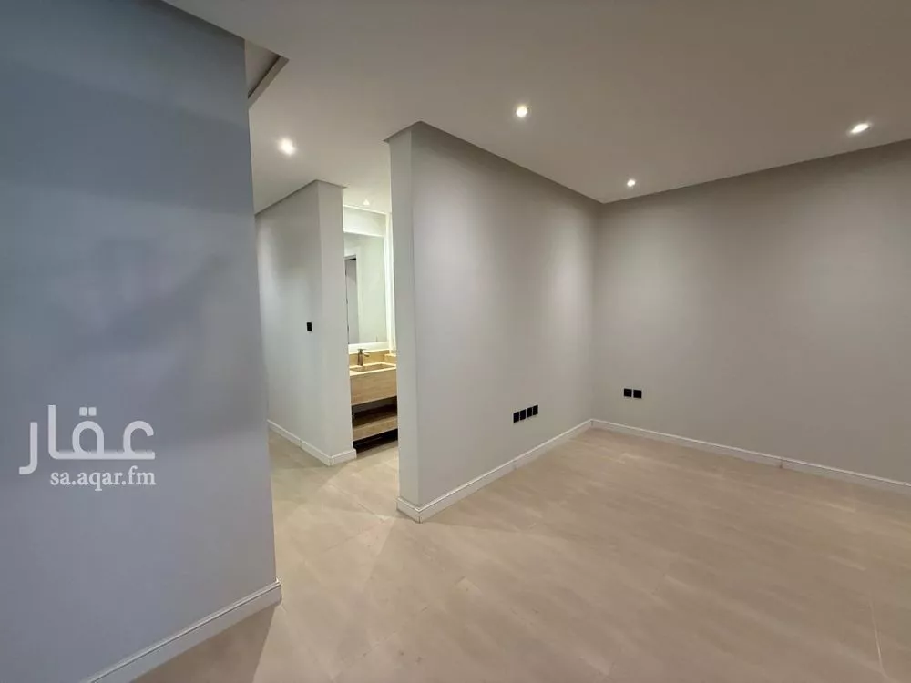 فيلا 3 غرف في العارض 3