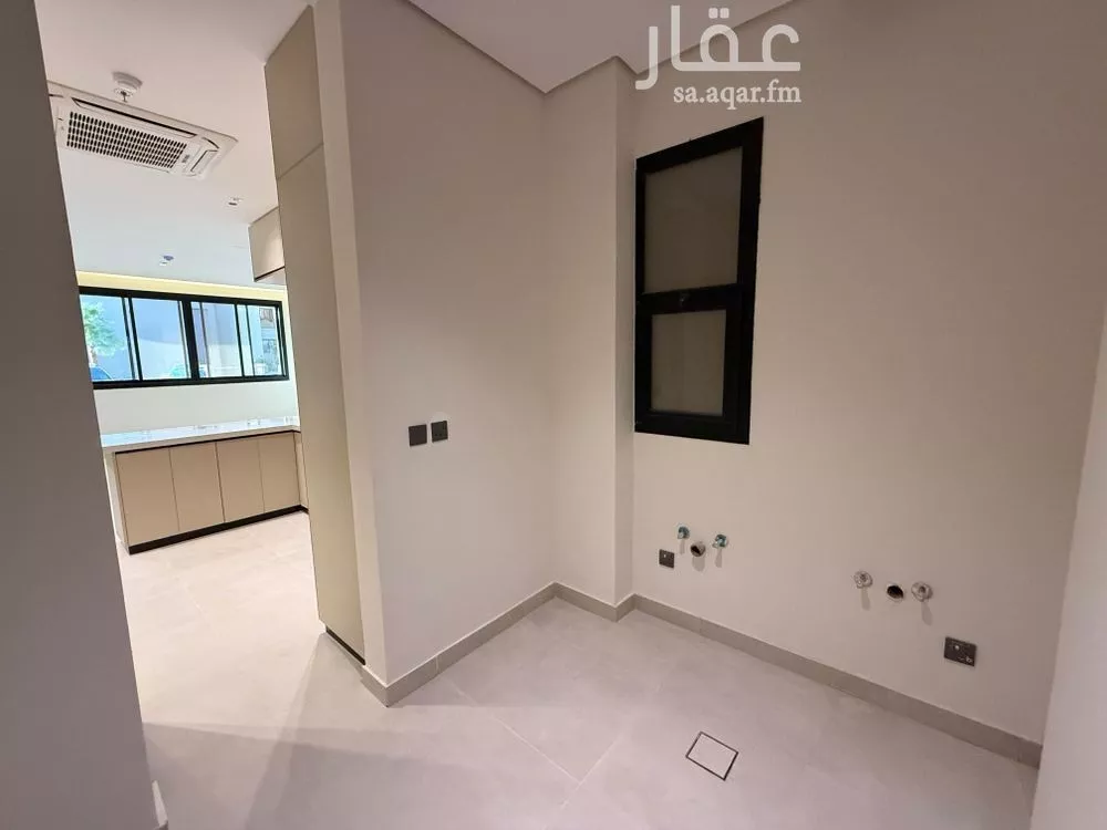 شقة 3 غرف في العارض 4