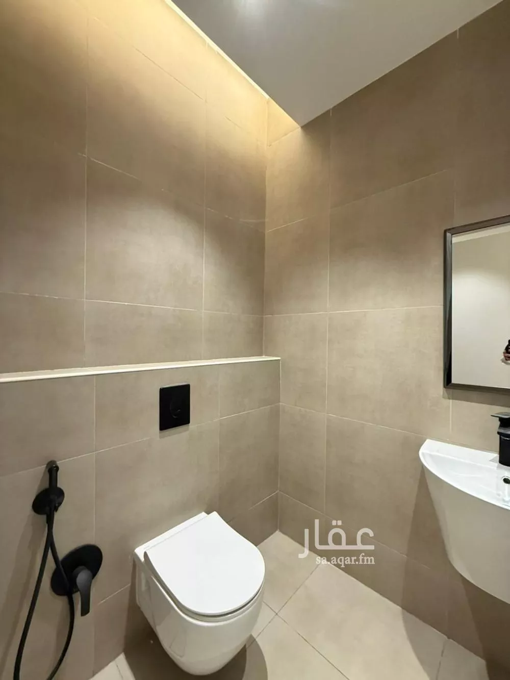 شقة 3 غرف في العارض 5