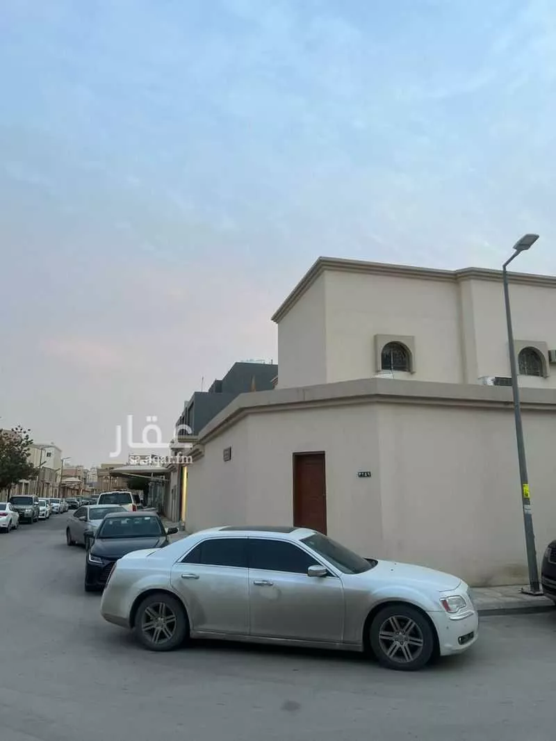 فيلا 15 غرف في الوادي 1