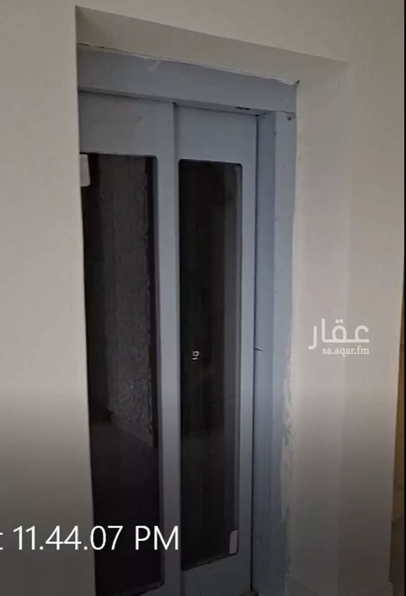 فيلا 5 غرف في الزمرد 4