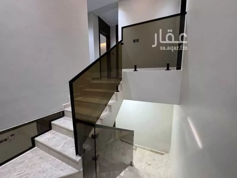 شقة 4 غرف في الرمال 3