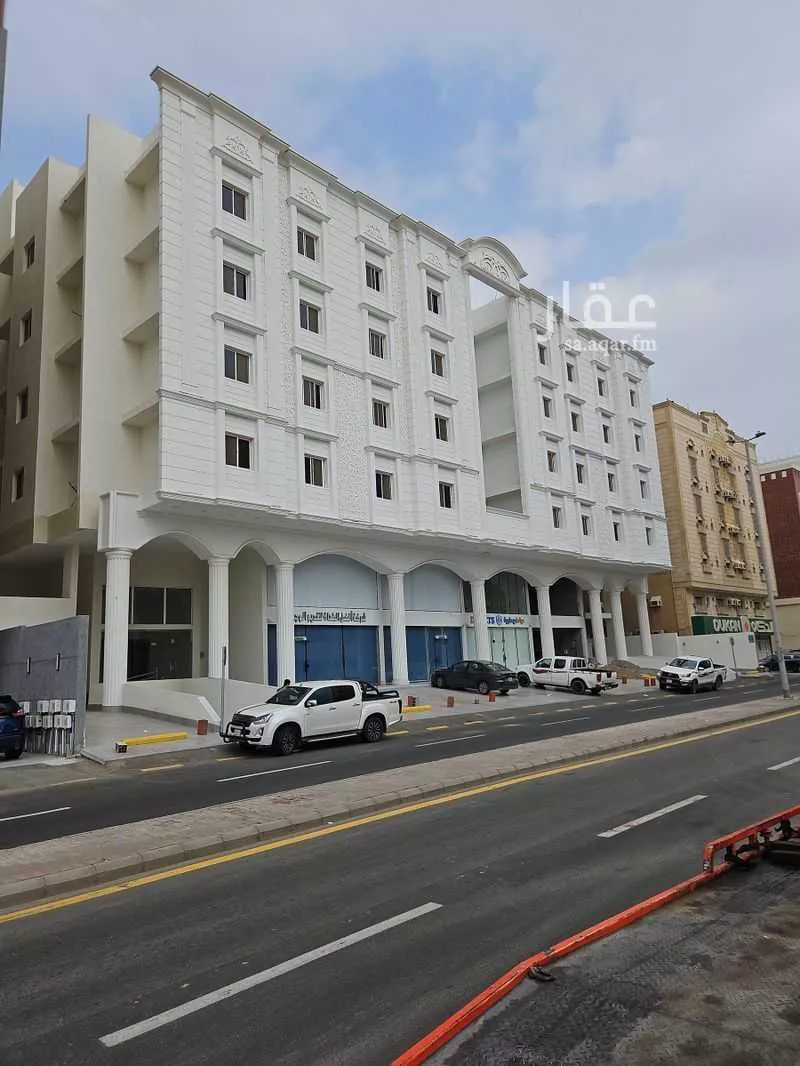 شقة 4 غرف في النزهة 1