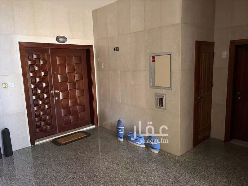 شقة 5 غرف في الشاطئ 3