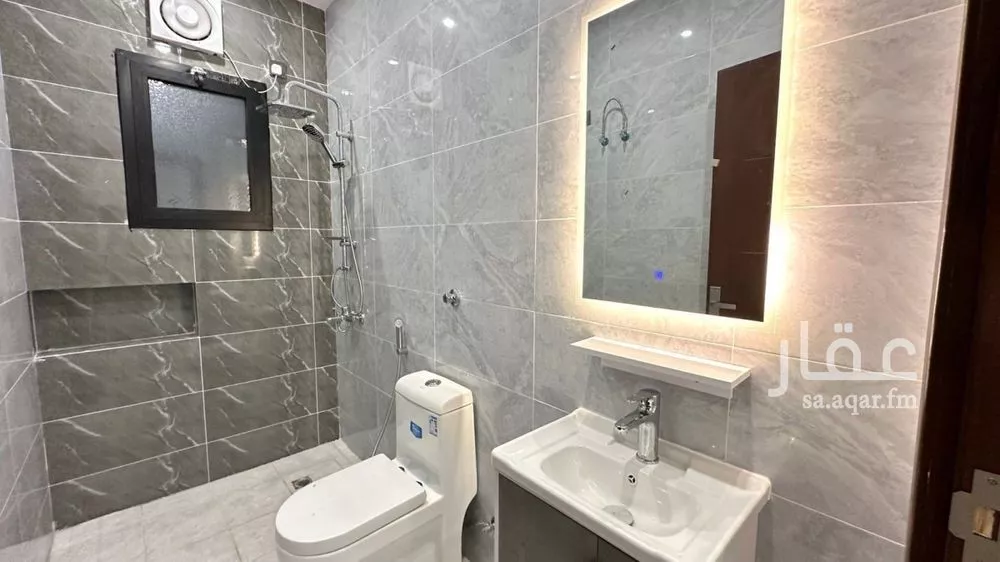 شقة 4 غرف في المروة 5