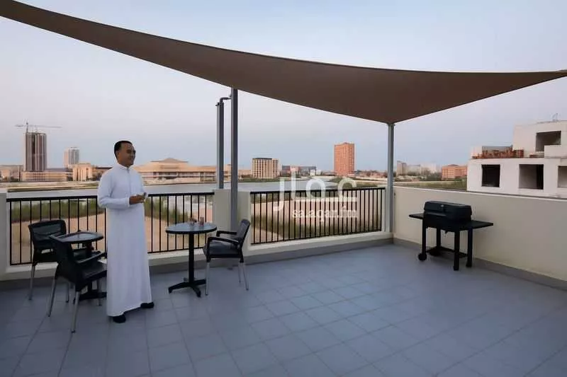 شقة 1 غرف في الحمرا 4