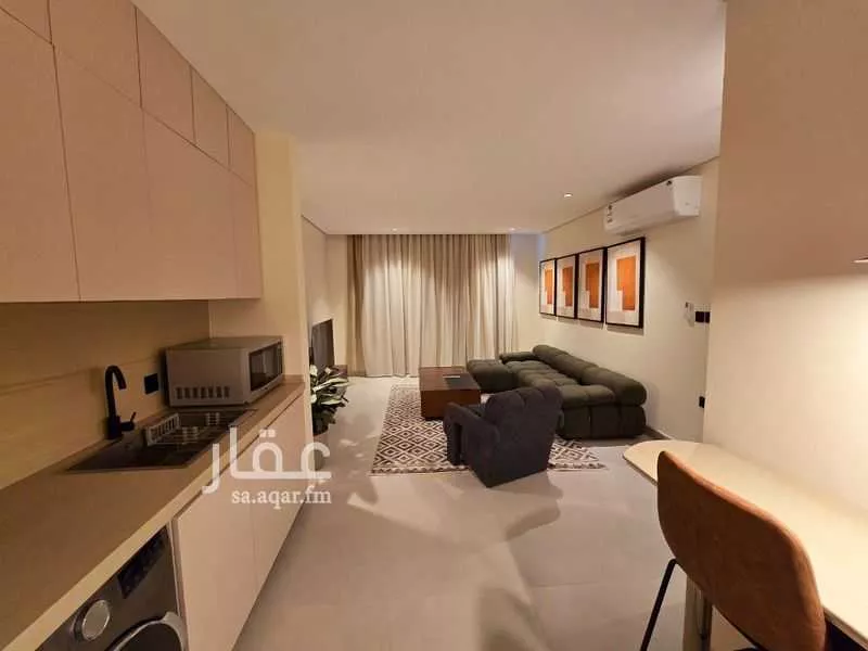 شقة 1 غرف في العليا 4