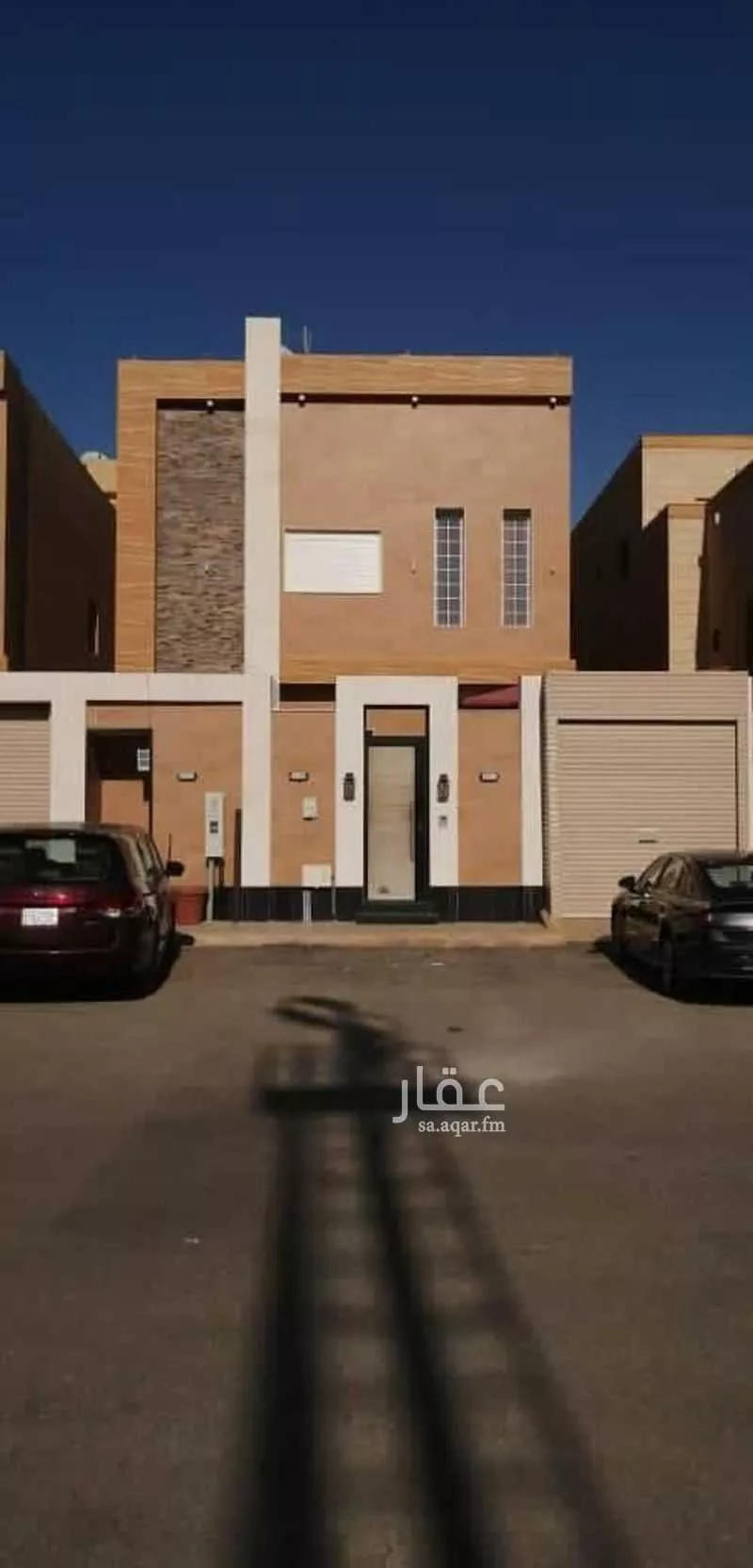 فيلا 8 غرف في الشراع 1