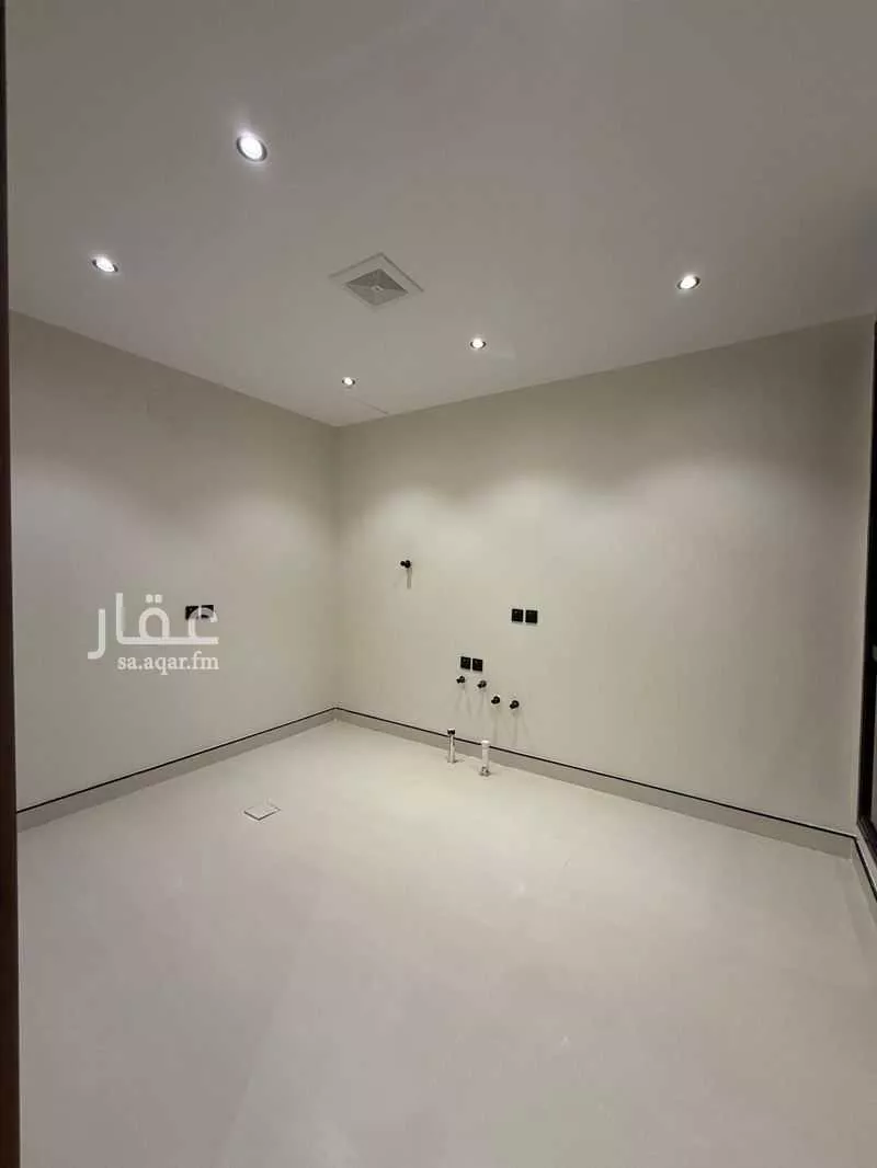 5 bedroom apartment in Al Janadriyah, Riyadh 7