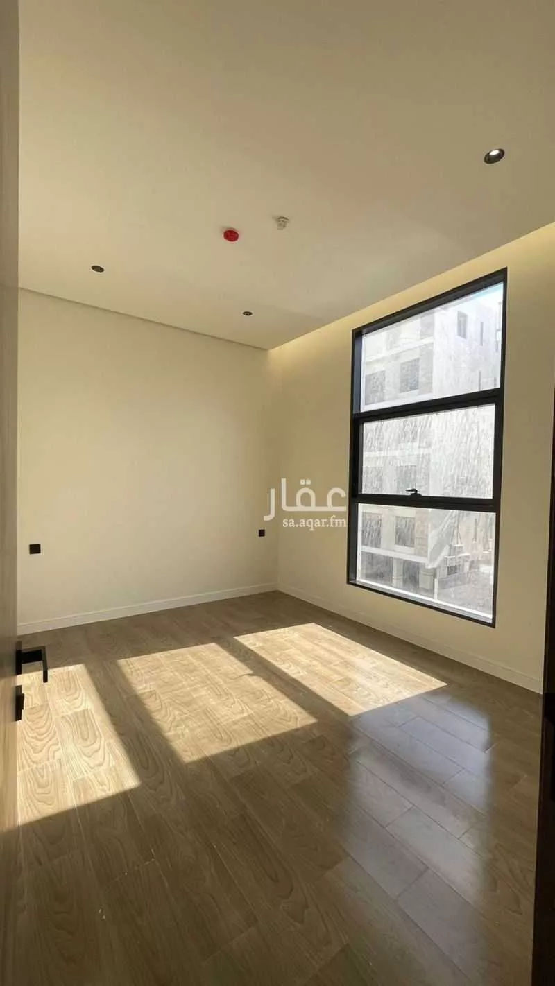 شقة 3 غرف في الحمرا 3