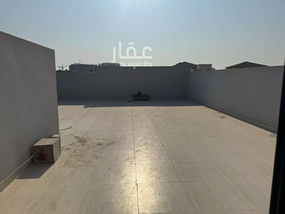 شقة 4 غرف في الحمرا 4