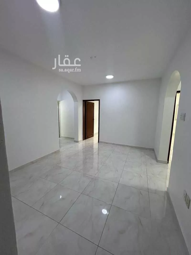 شقة 2 غرف في مدينة العمال 5