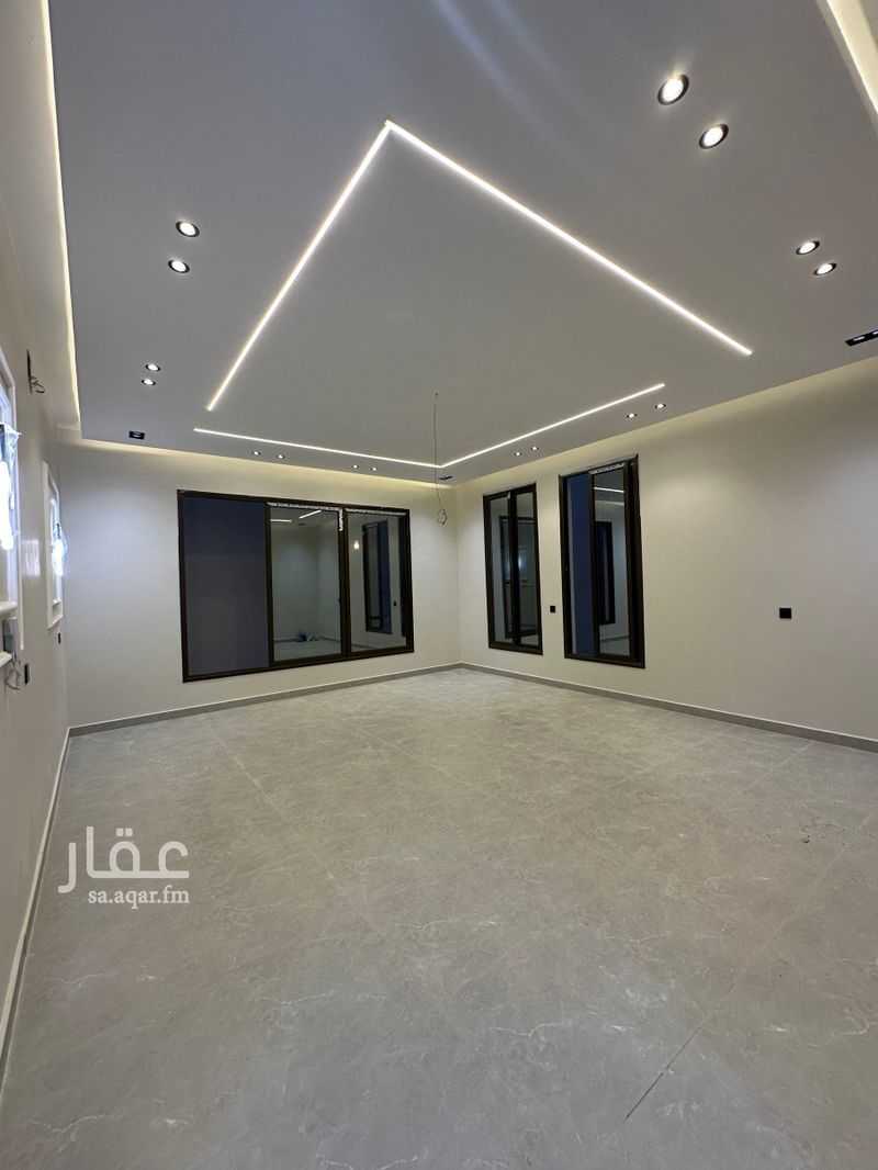 5 bedroom villa in Ishbiliyah, Eastern Province 2