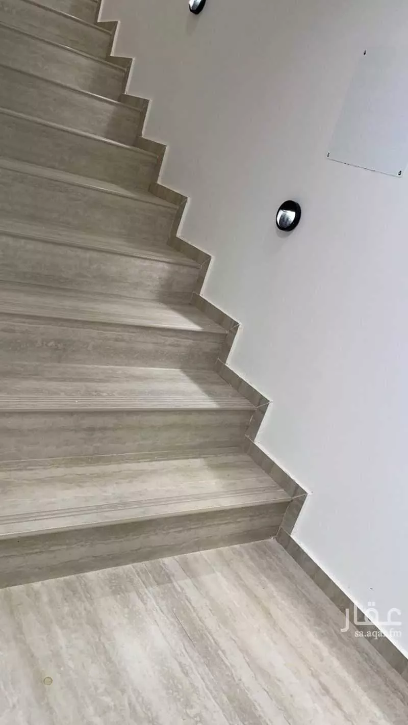 4 bedroom villa in Dhahrat Laban, Riyadh 12