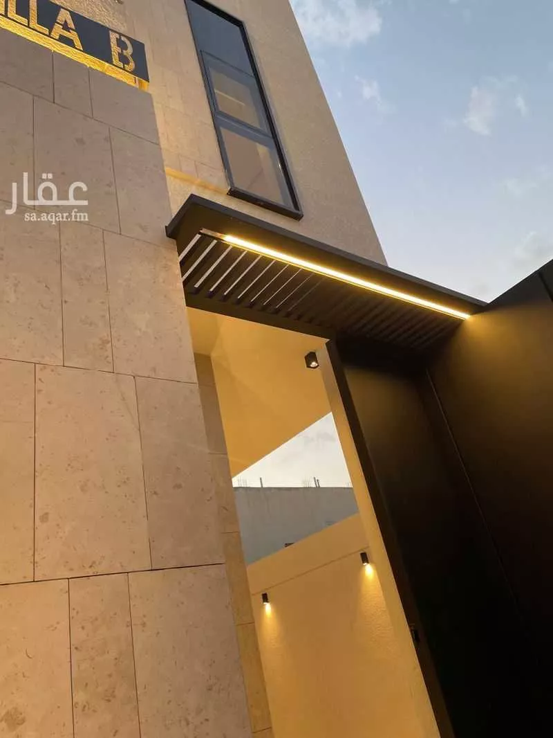 4 bedroom villa in Dhahrat Laban, Riyadh 22