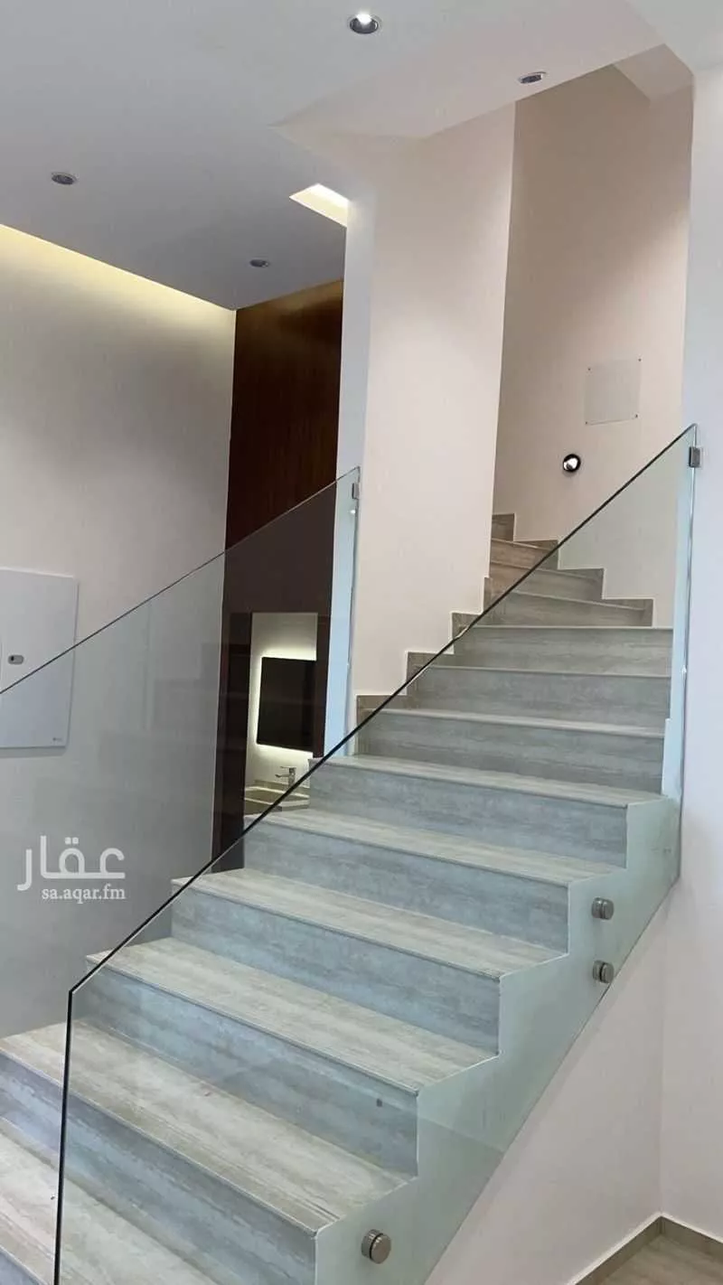 4 bedroom villa in Dhahrat Laban, Riyadh 11