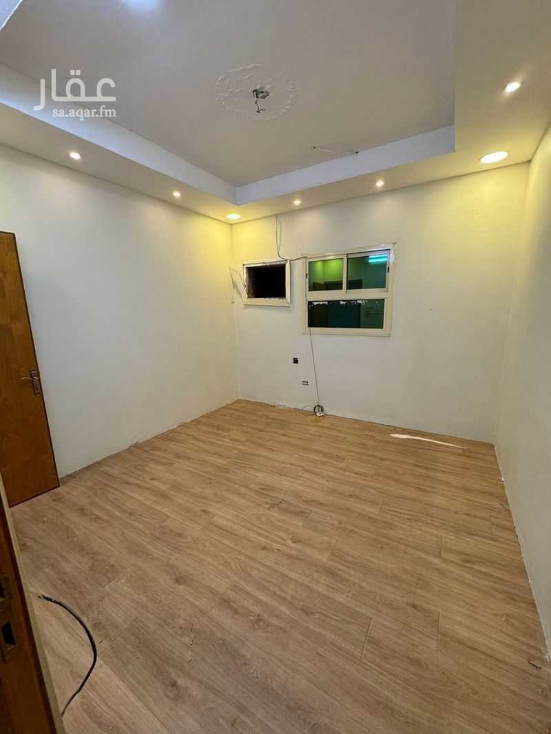 17 bedroom building in Badr, Eastern Province 2