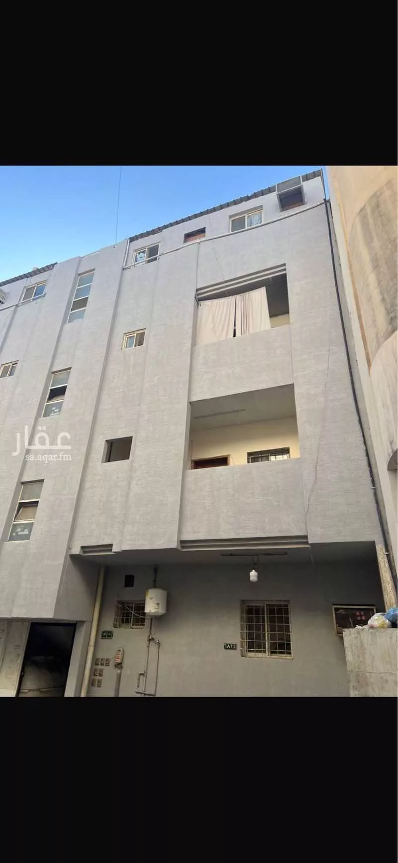 عمارة 325 م² في الخليج 2