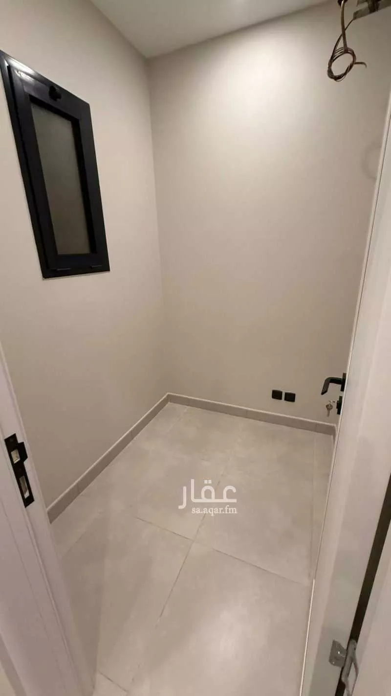 شقة 5 غرف في الصوارى 3