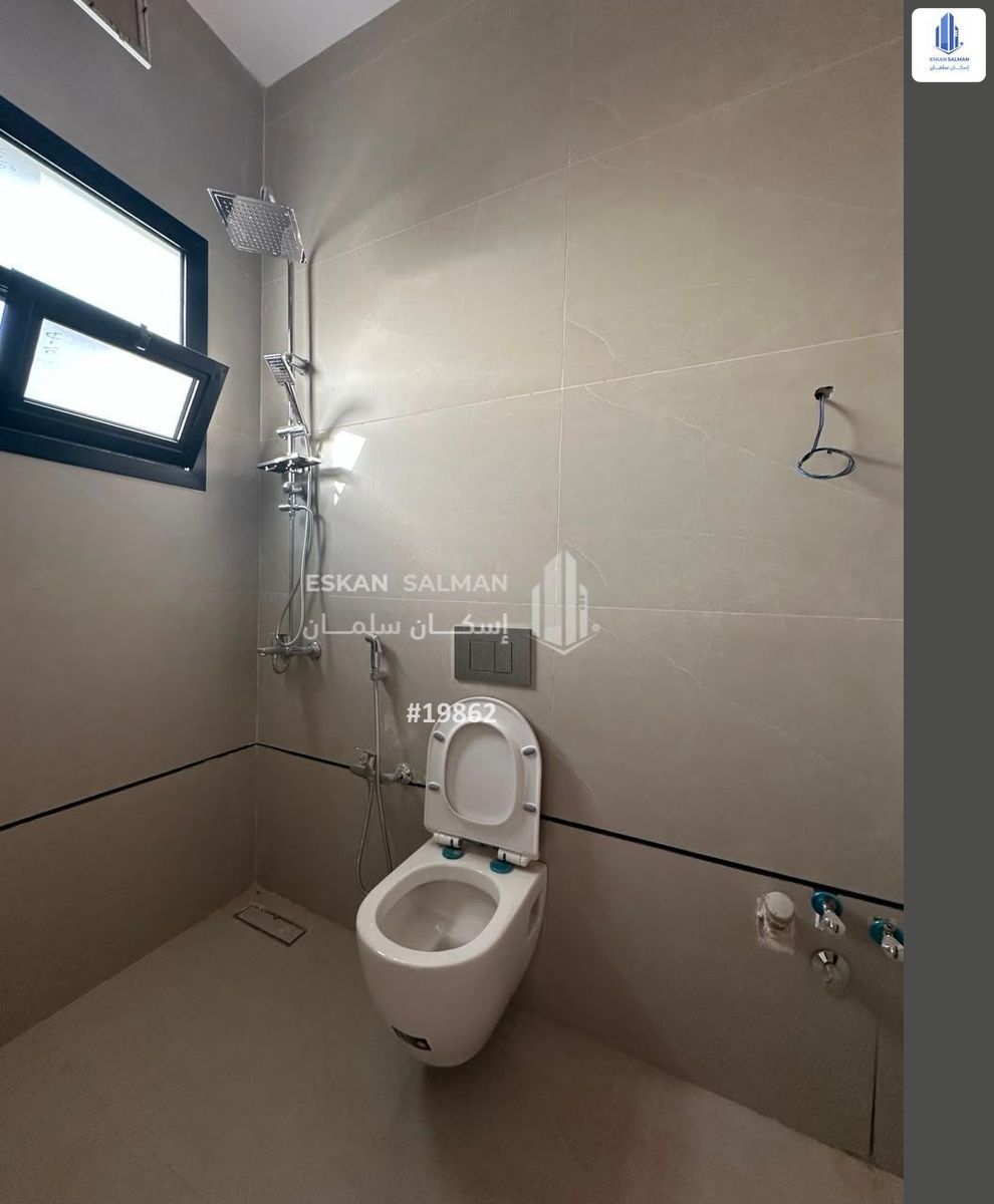5 bedroom villa in Al Andalus, Riyadh 9