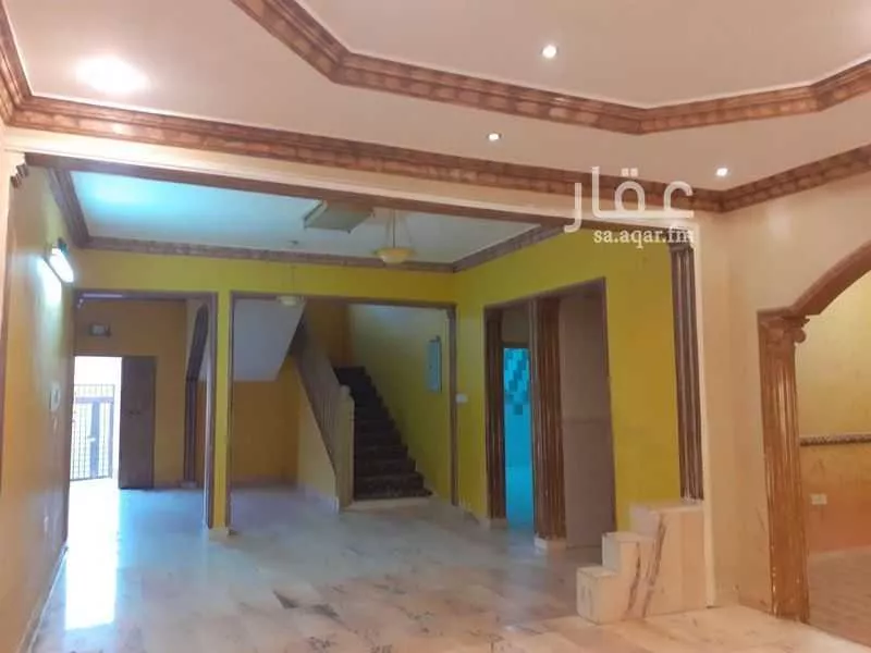 7 bedroom villa in Al Sharafiyah, Riyadh 6