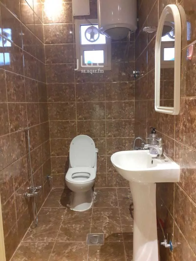 7 bedroom villa in Al Sharafiyah, Riyadh 7