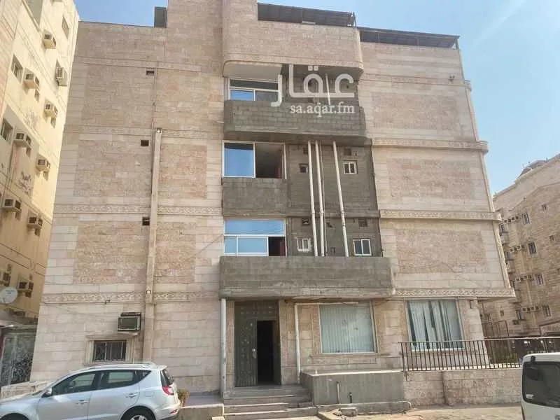 عمارة 544 م² في العزيزية 4