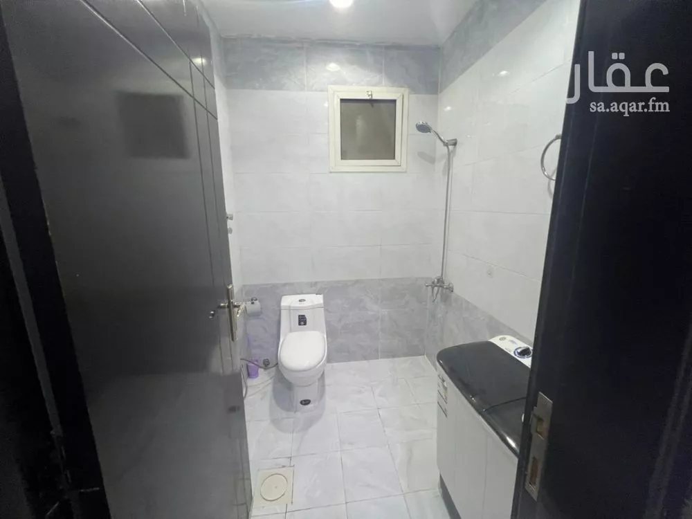 1 bedroom apartment in Dhahrat Laban 4