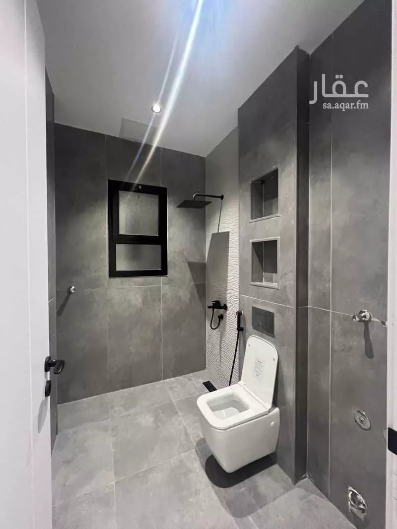 شقة 5 غرف في بطحاء قريش 4