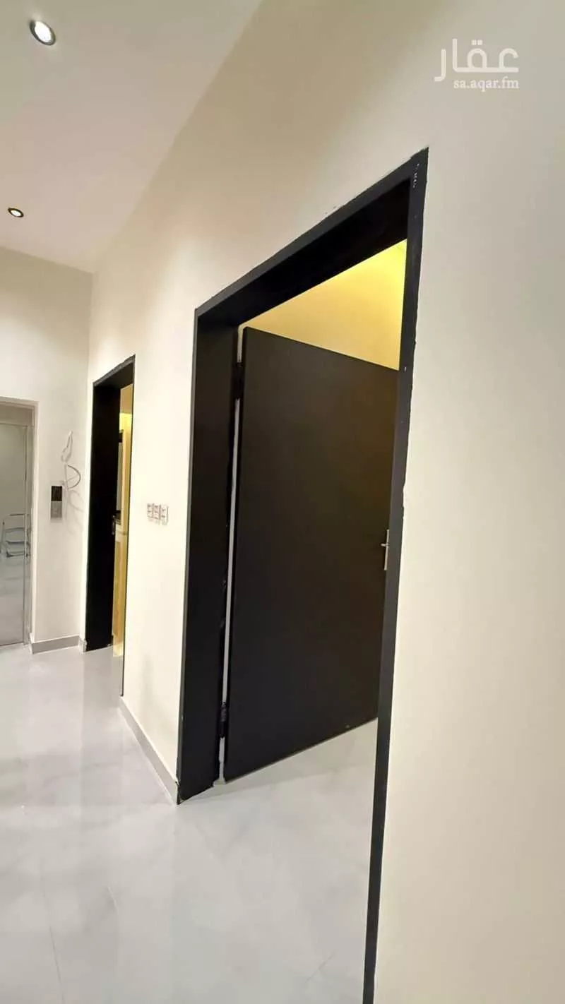 دور 4 غرف في الملك فهد 4