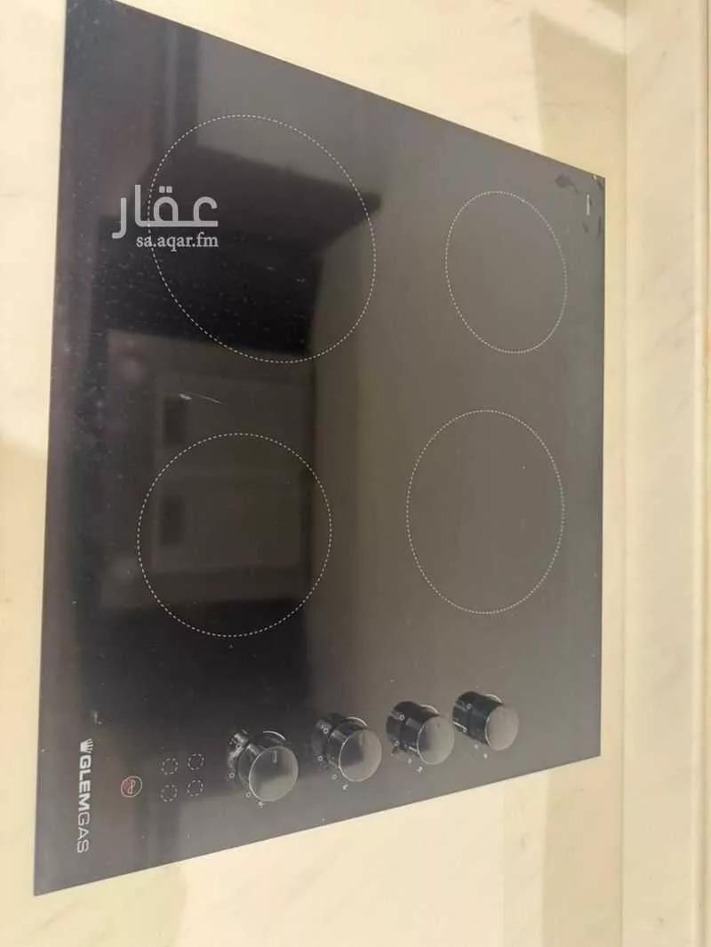 شقة 3 غرف في السيف 4