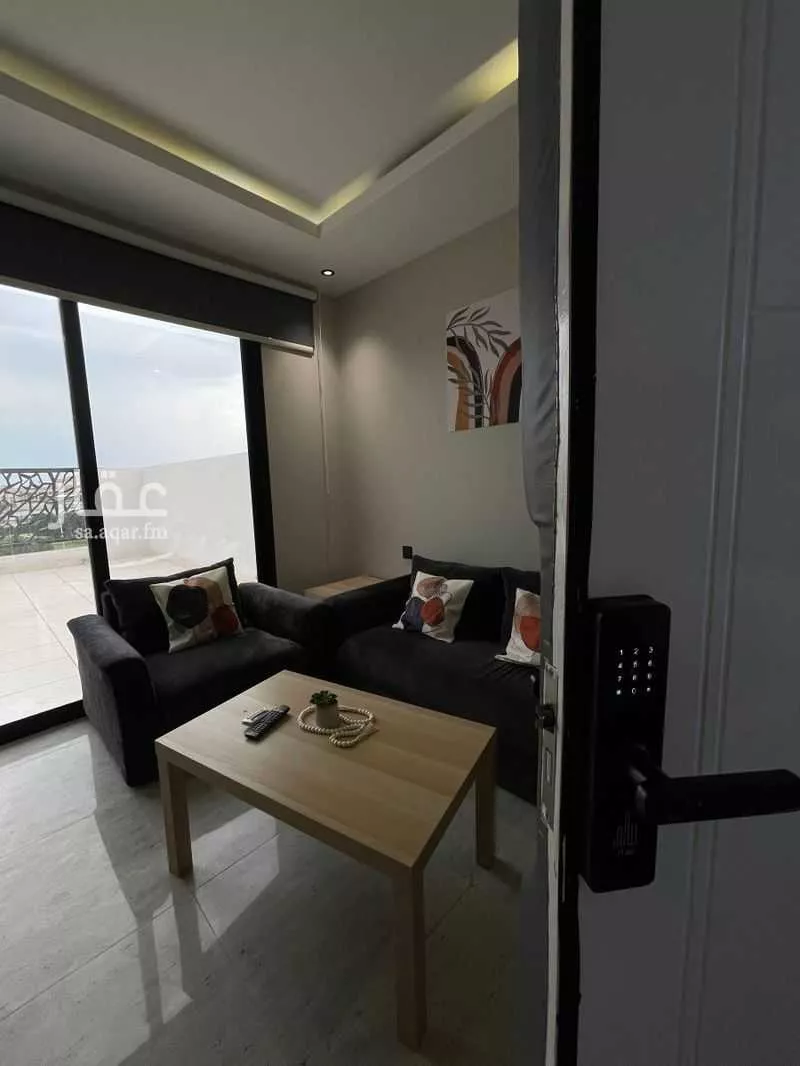 شقة 1 غرف في الحمرا 4