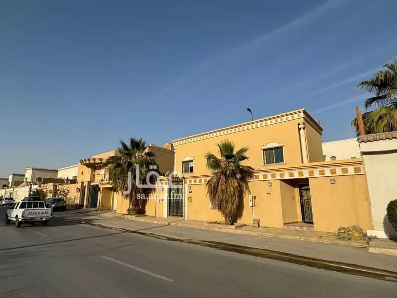 7 bedroom villa in Al Ghadir 4