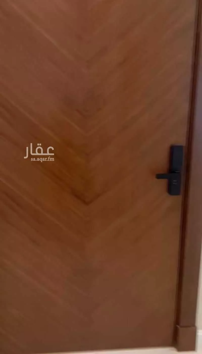 شقة 6 غرف في النهضة 2