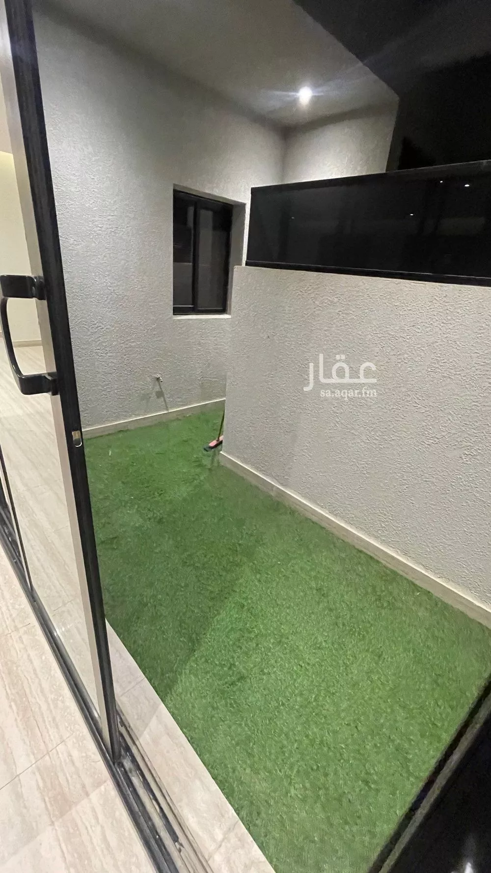 شقة 3 غرف في الرمال 4