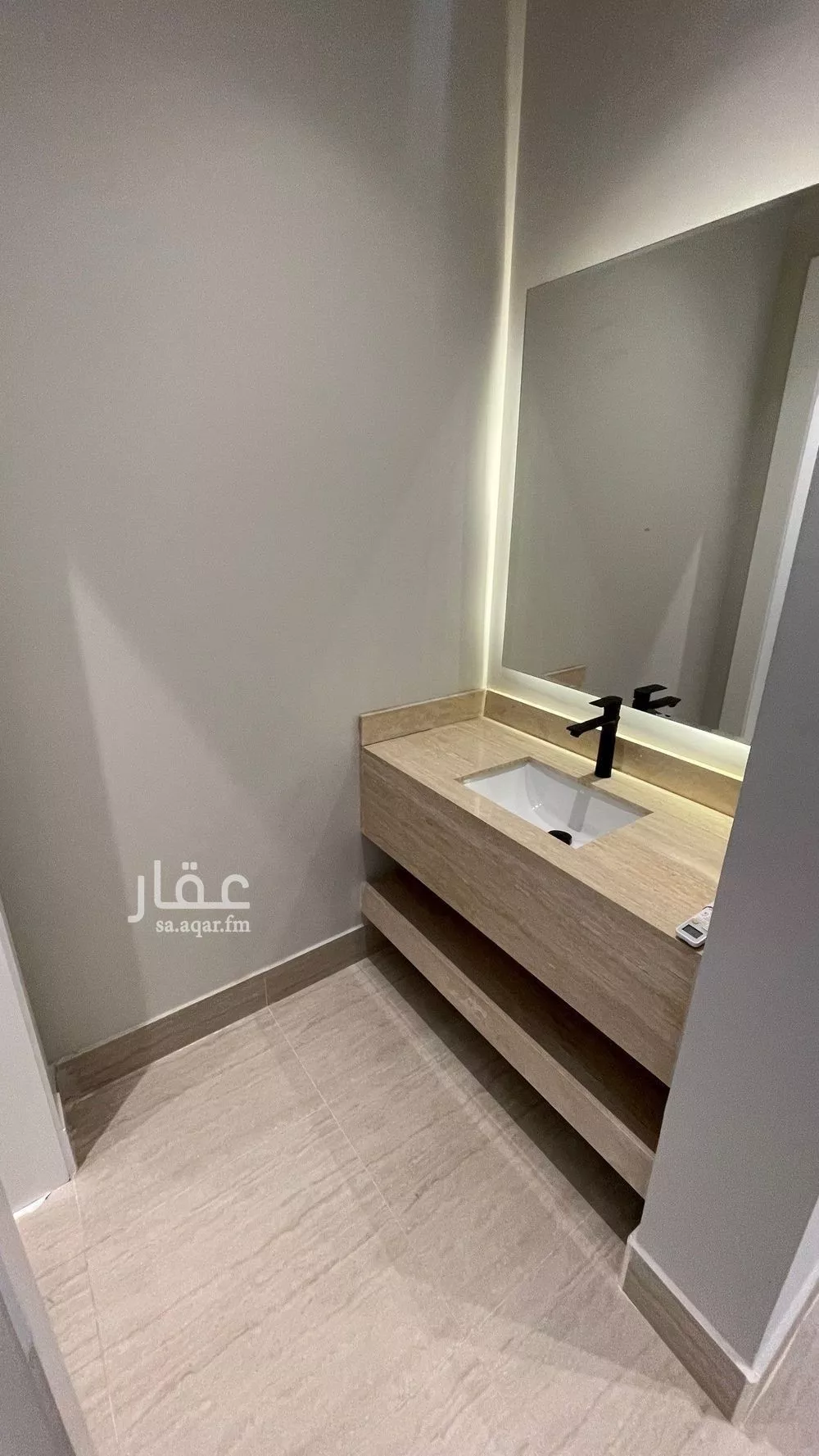 فيلا 3 غرف في الرمال 4