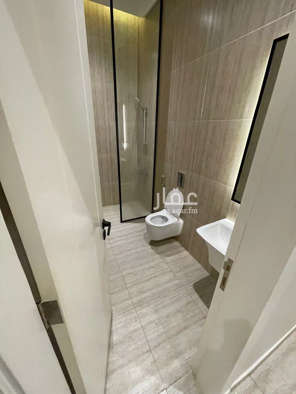 شقة 3 غرف في الرمال 4