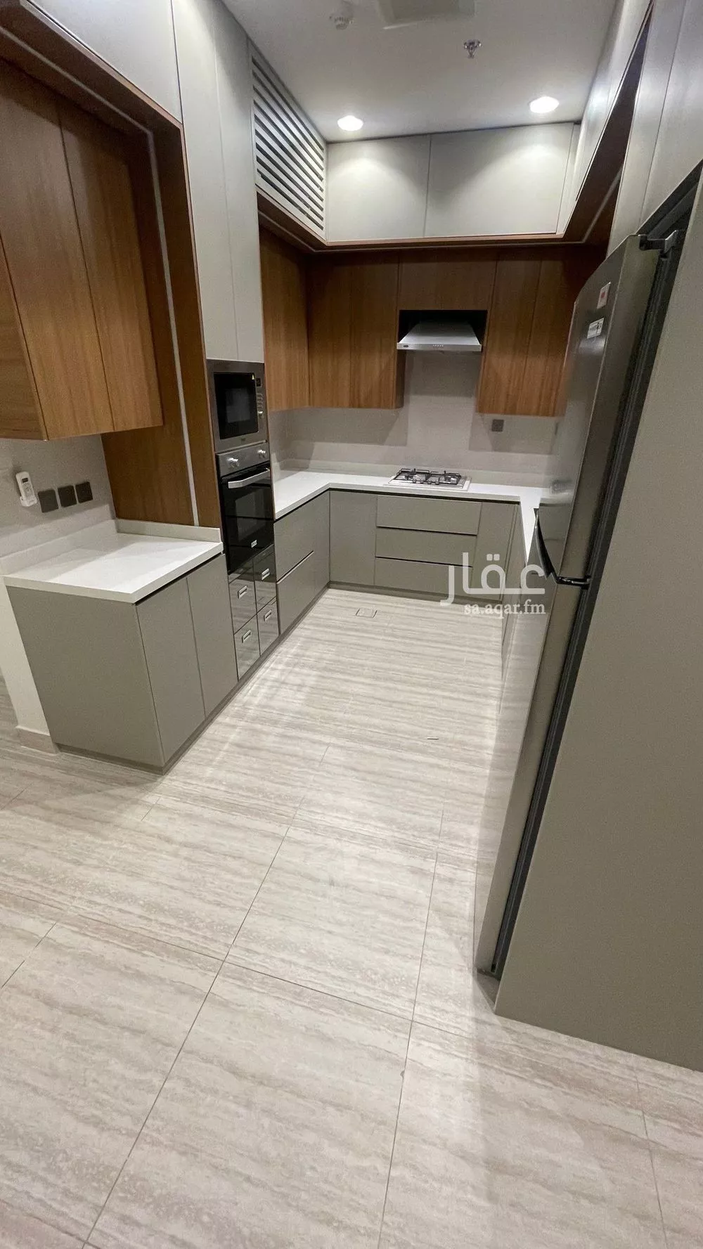 شقة 3 غرف في الرمال 3