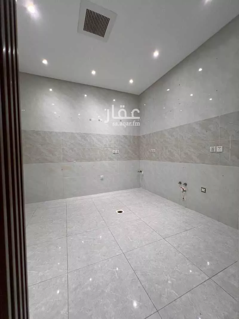 شقة 5 غرف في المروة 3