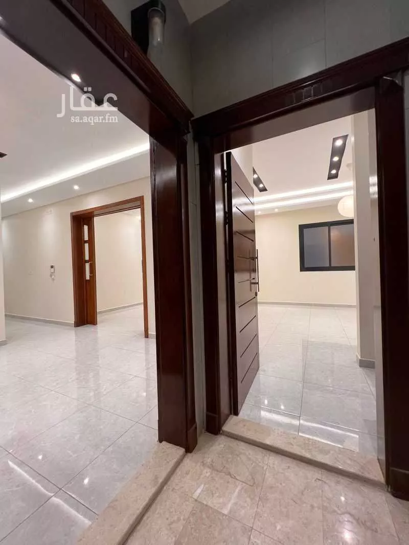 شقة 5 غرف في المروة 5